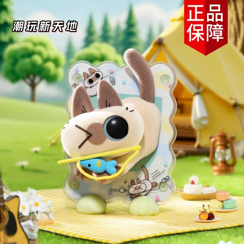 🐱 Azuki Siamese Cat Blind Box – Série Healing Moments | Ímã de Geladeira & Mini Figure Decorativa