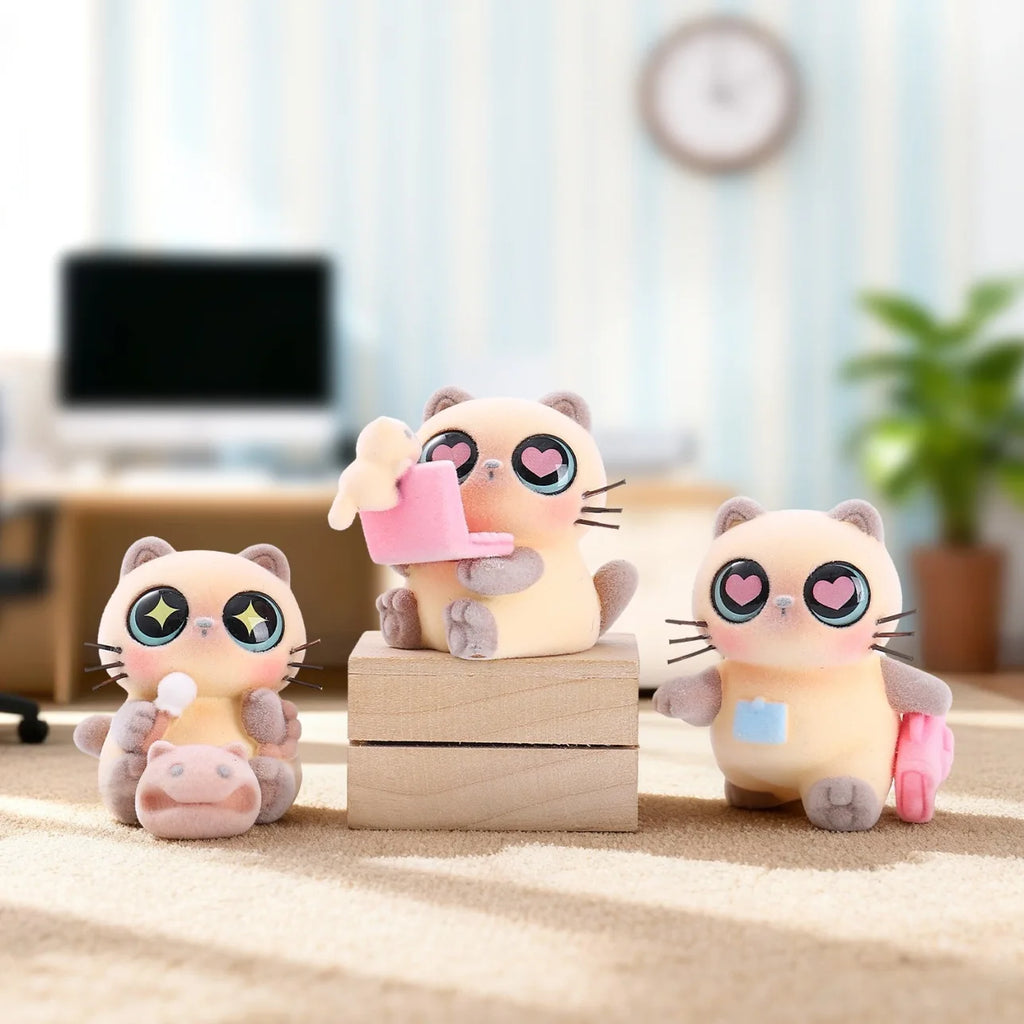 🐱 Blind Box Gatinhos Colecionáveis em Resina – Série Surpresa “Vida dos Gatos” (Edição Limitada)